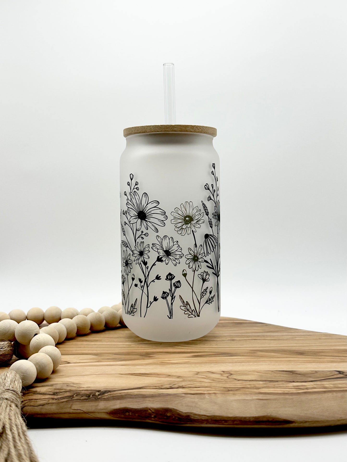 16oz Daisy Frosted Glass Can