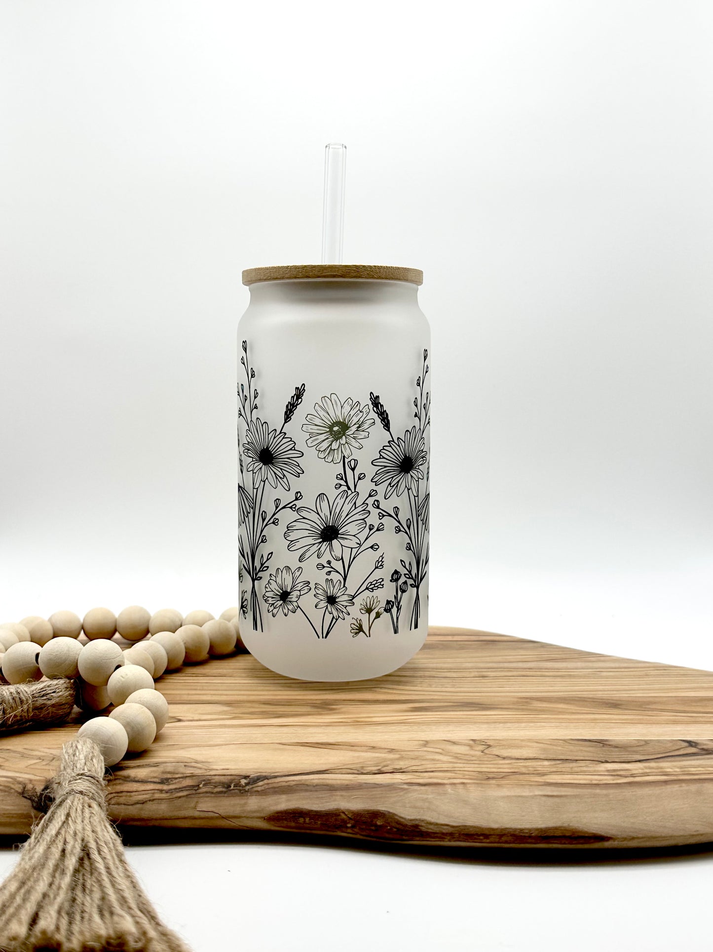 16oz Daisy Frosted Glass Can