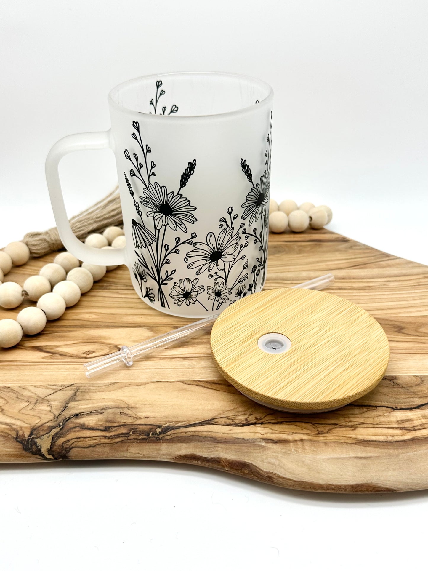 15oz Daisy Frosted Glass Mug