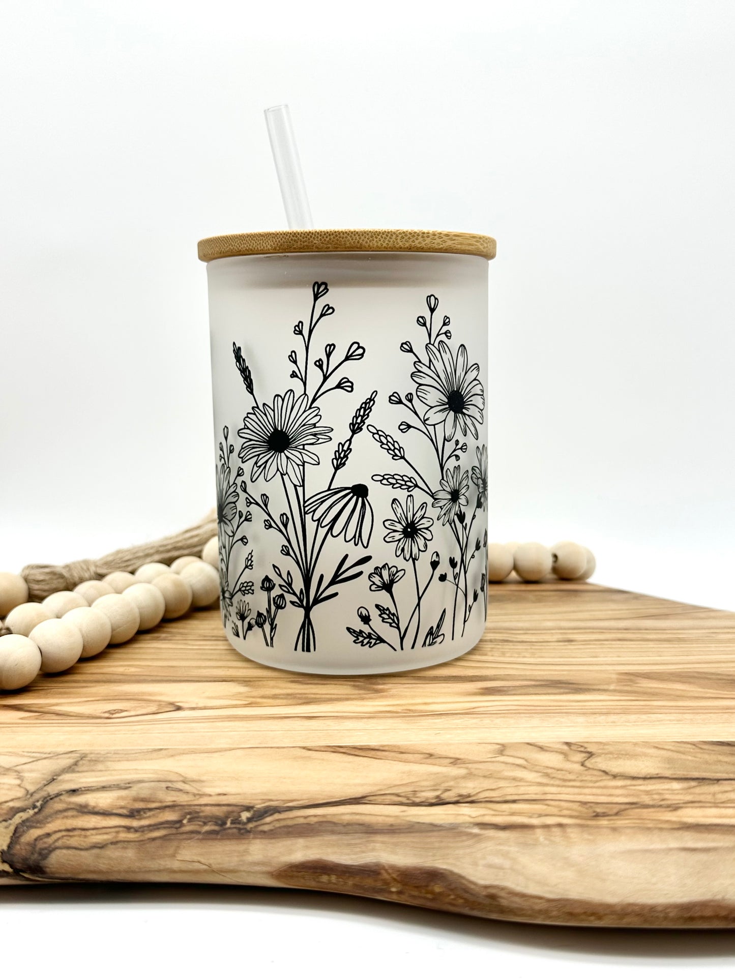 15oz Daisy Frosted Glass Mug