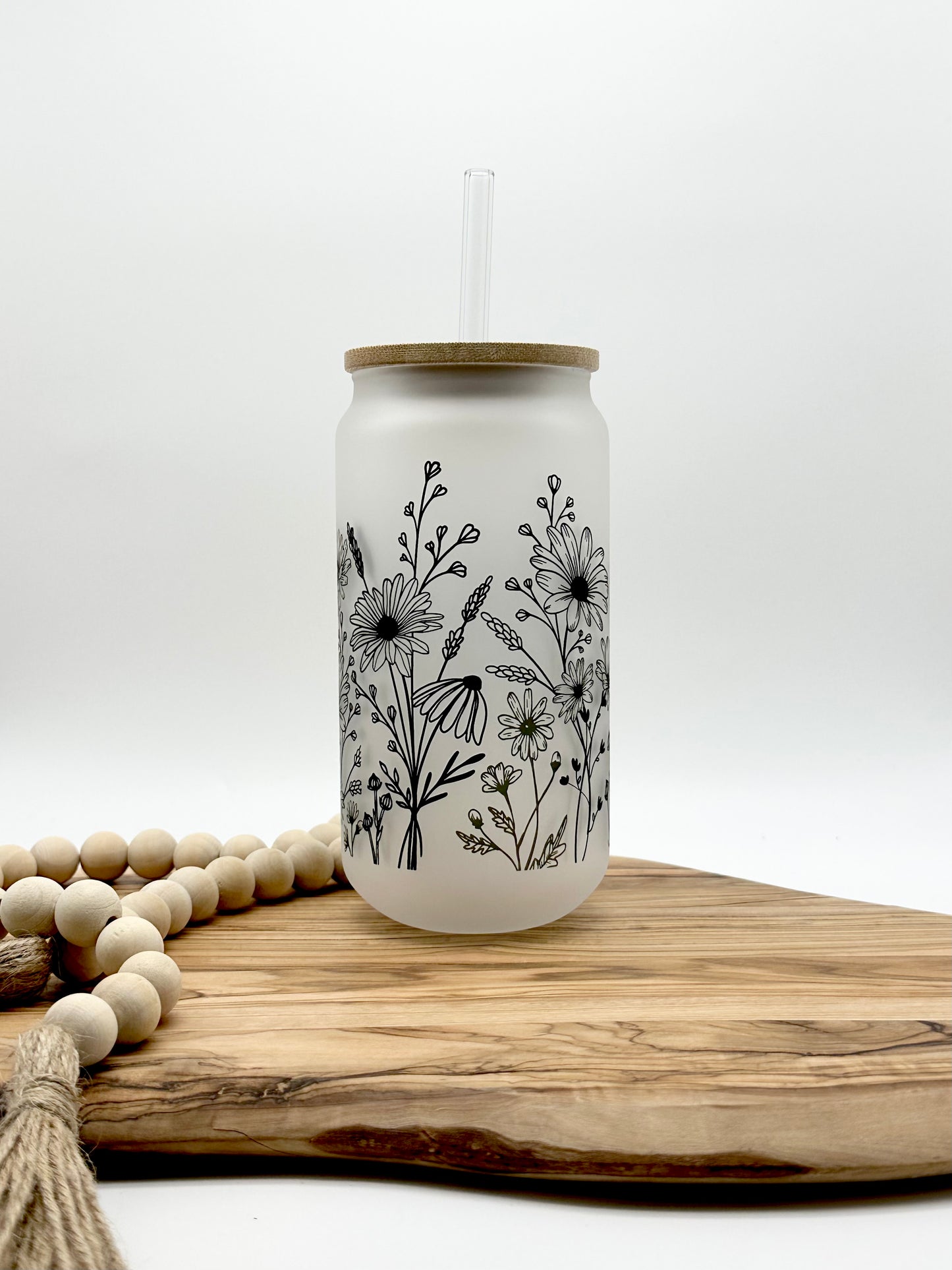 16oz Daisy Frosted Glass Can